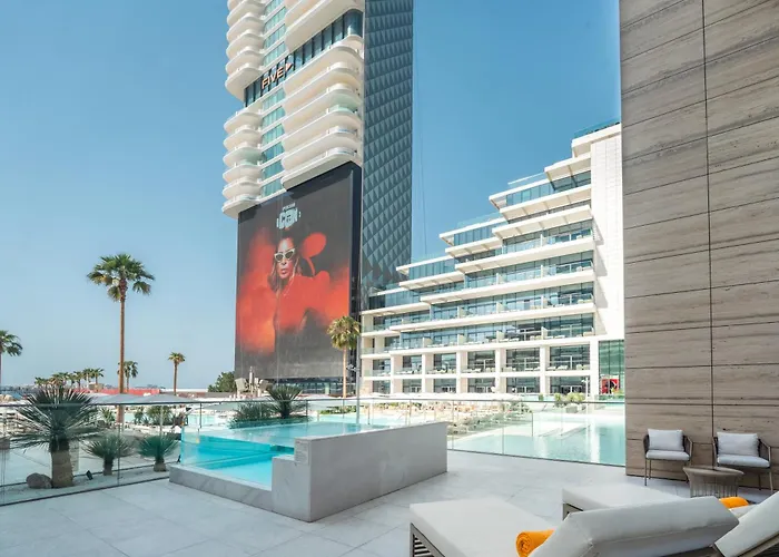 Hotel Five Luxe Dubai